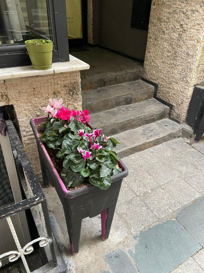 Taksim Sem Hotel Istanbul Exterior photo